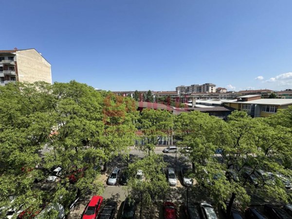 appartamento in vendita a Torino in zona Santa Rita