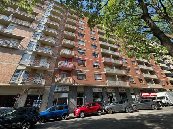 appartamento in vendita a Torino in zona Santa Rita