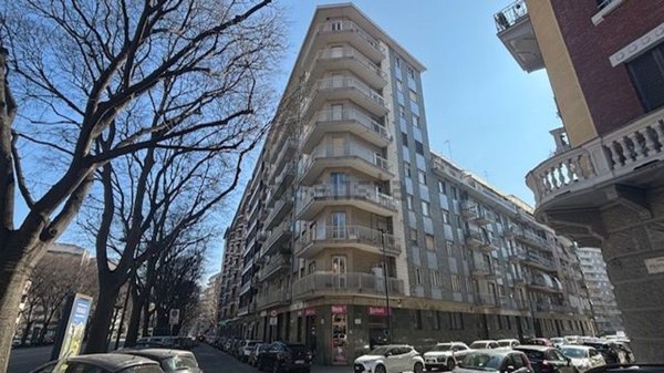 appartamento in vendita a Torino in zona Pozzo Strada
