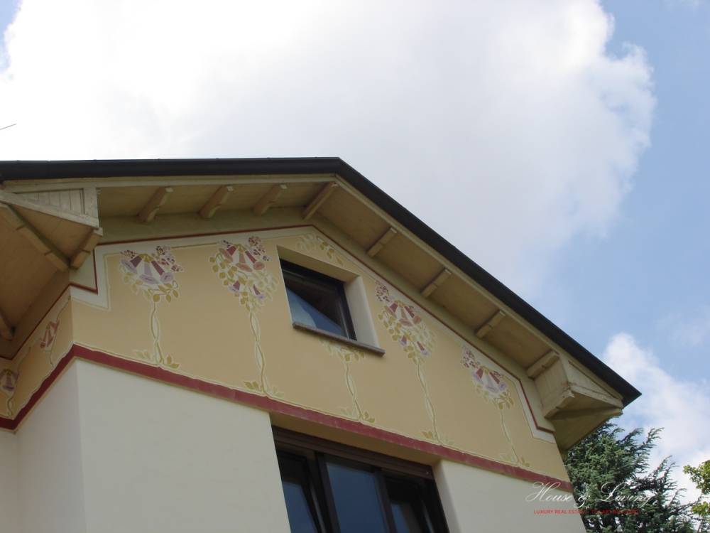 casa indipendente in vendita a Torino in zona Cavoretto