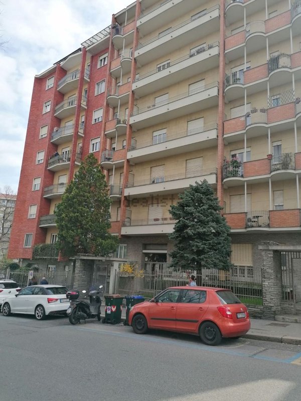 appartamento in vendita a Torino in zona Campidoglio