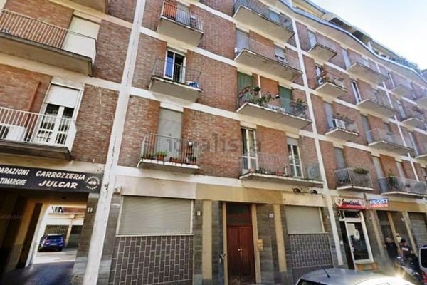 appartamento in vendita a Torino in zona Parella