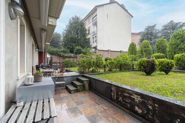 appartamento in vendita a Torino in zona Gran Madre