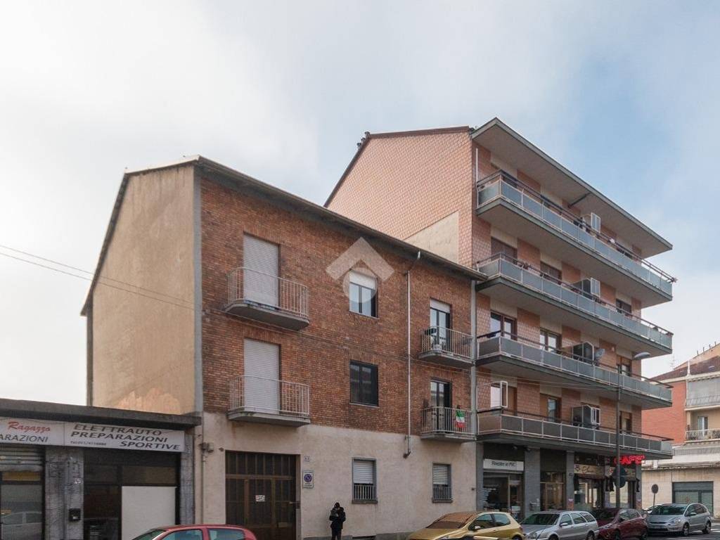 appartamento in vendita a Torino in zona Parella