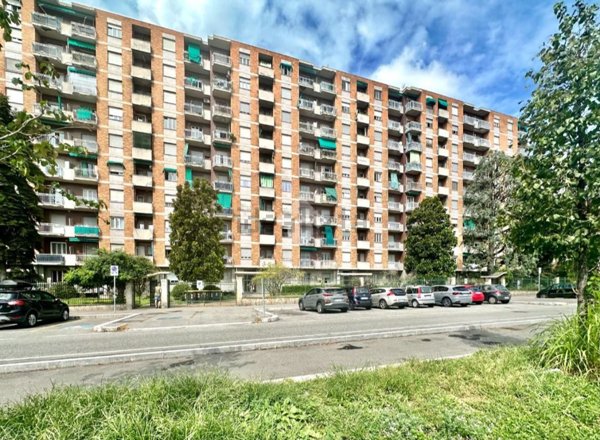 appartamento in vendita a Torino in zona Borgata Vittoria