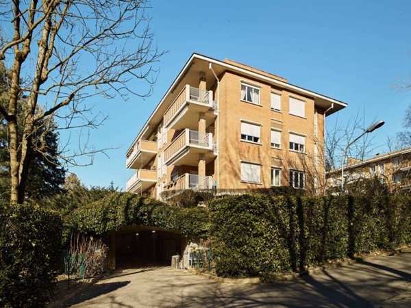 casa indipendente in vendita a Torino in zona Superga