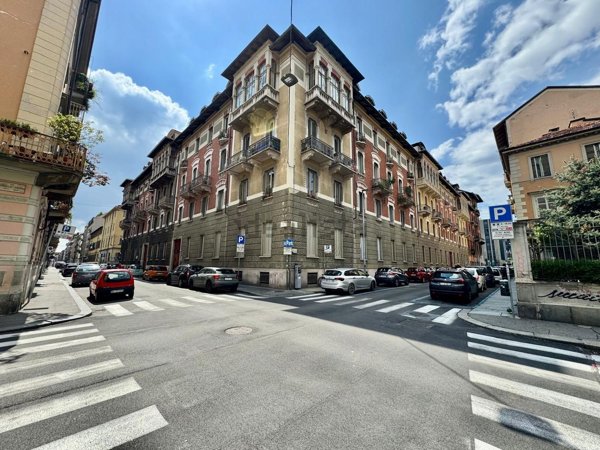 appartamento in vendita a Torino in zona Centro Storico