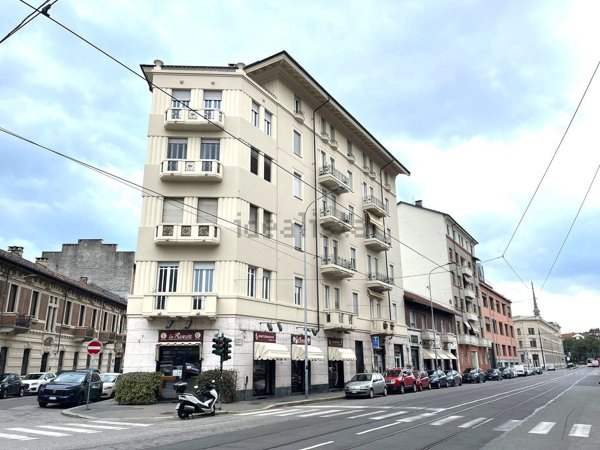 appartamento in vendita a Torino in zona Aurora