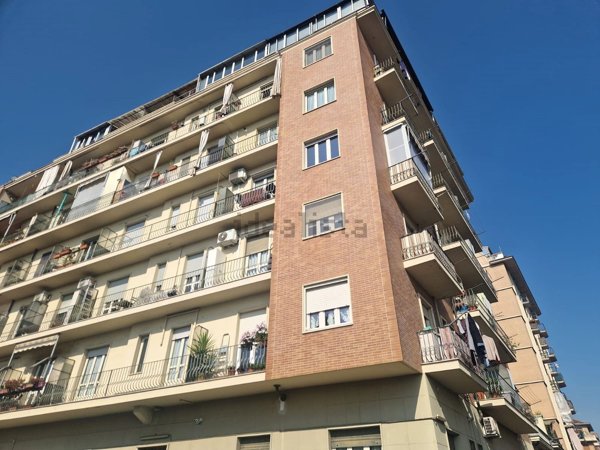 appartamento in vendita a Torino in zona Aurora
