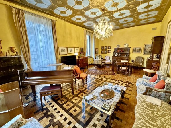 appartamento in vendita a Torino in zona Crocetta