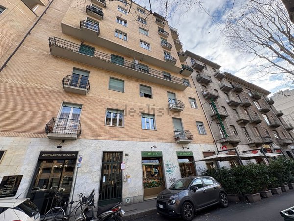 appartamento in vendita a Torino in zona Pozzo Strada