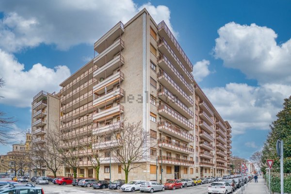 appartamento in vendita a Torino in zona Parella