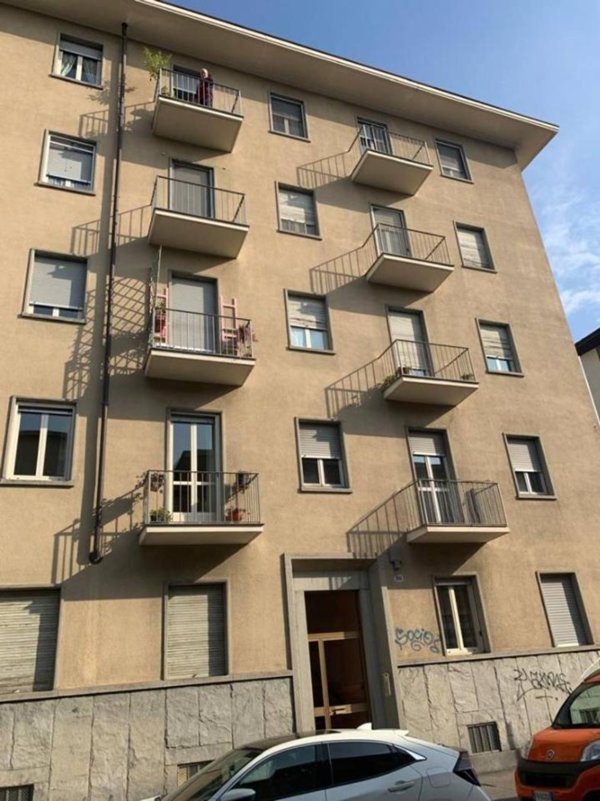 appartamento in vendita a Torino in zona Parella