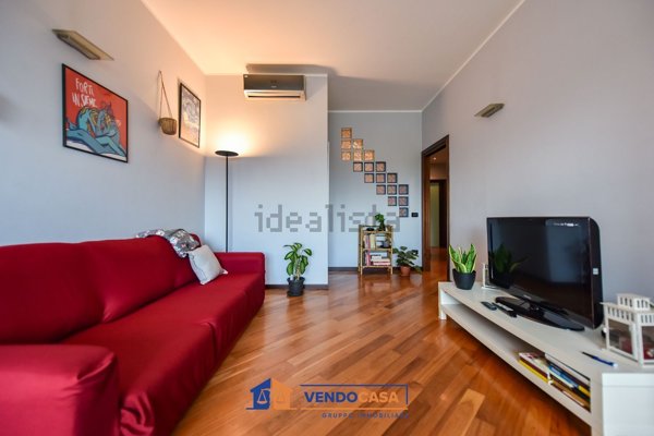 appartamento in vendita a Torino in zona Santa Rita