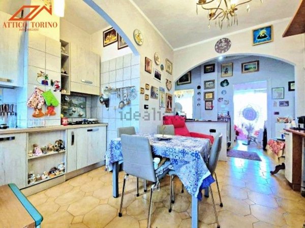 appartamento in vendita a Torino in zona Barca