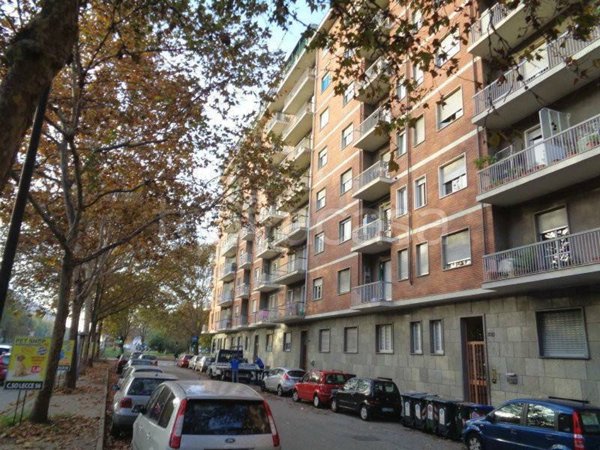 appartamento in vendita a Torino in zona Madonna di Campagna