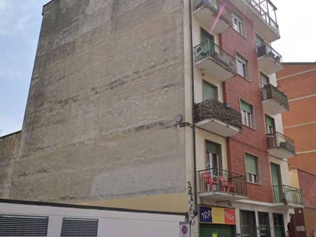 appartamento in vendita a Torino in zona Aurora