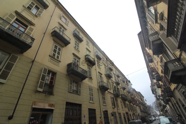 appartamento in vendita a Torino in zona San Salvario