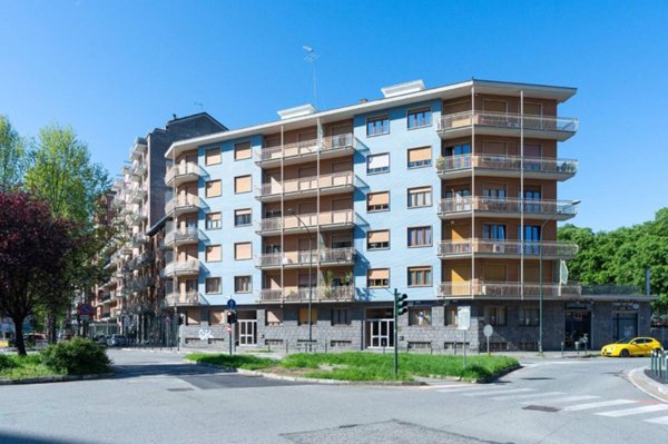 appartamento in vendita a Torino in zona Mirafiori Nord