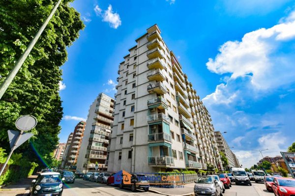 appartamento in vendita a Torino in zona Santa Rita