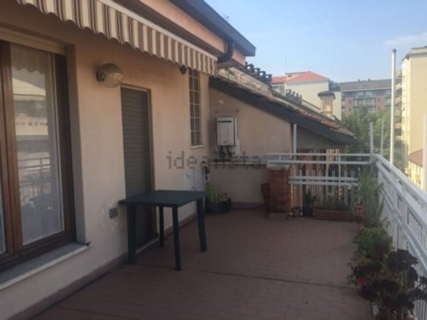 appartamento in vendita a Torino in zona Cit Turin