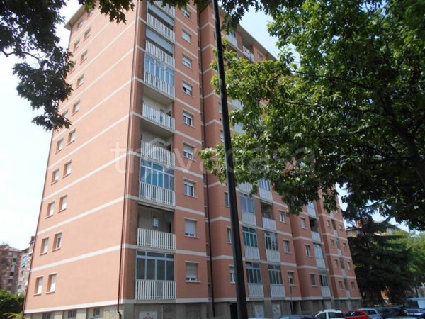 appartamento in vendita a Torino in zona Mirafiori Sud