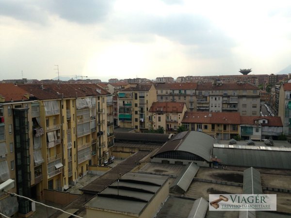 appartamento in vendita a Torino in zona Parella