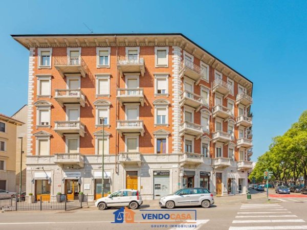 appartamento in vendita a Torino in zona Borgo San Paolo