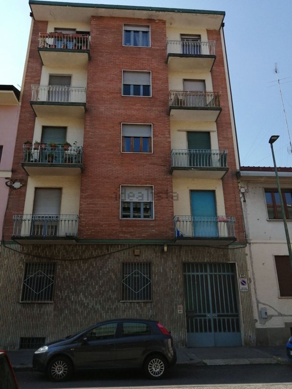 appartamento in vendita a Torino in zona Lucento