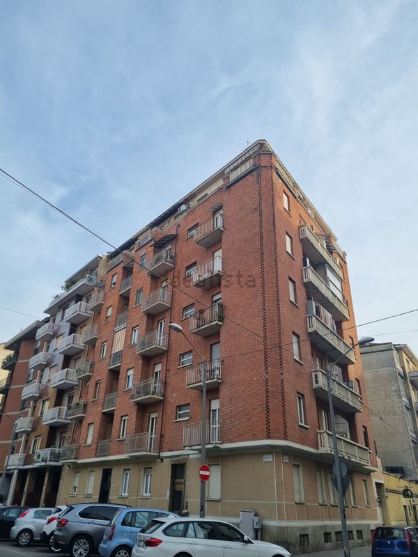 appartamento in vendita a Torino in zona Santa Rita