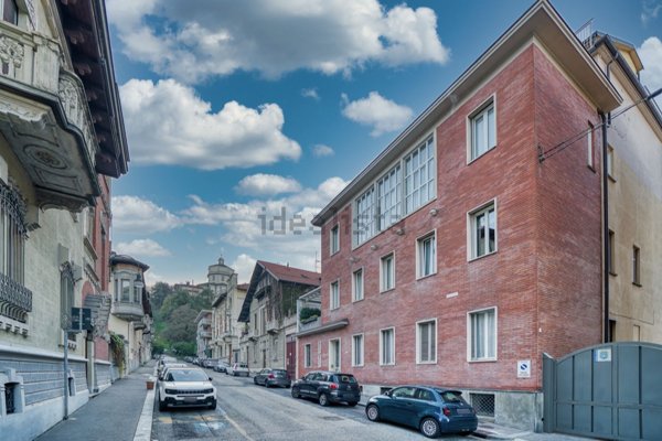 appartamento in vendita a Torino in zona Gran Madre