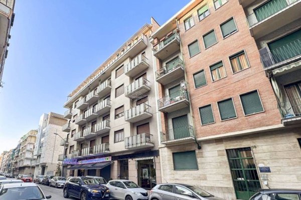 appartamento in vendita a Torino in zona Santa Rita