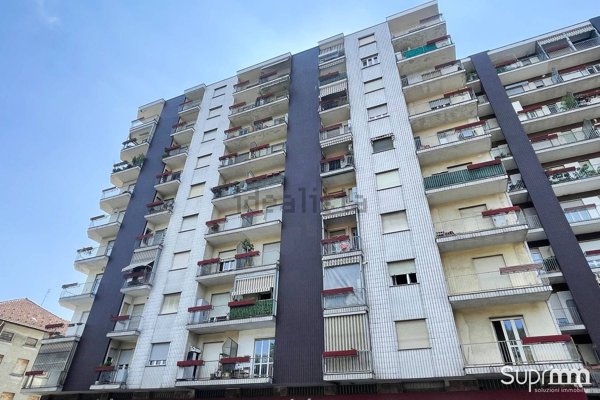 appartamento in vendita a Torino in zona Borgata Lesna
