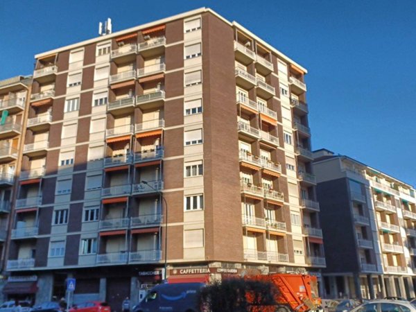 appartamento in vendita a Torino in zona Mirafiori Nord