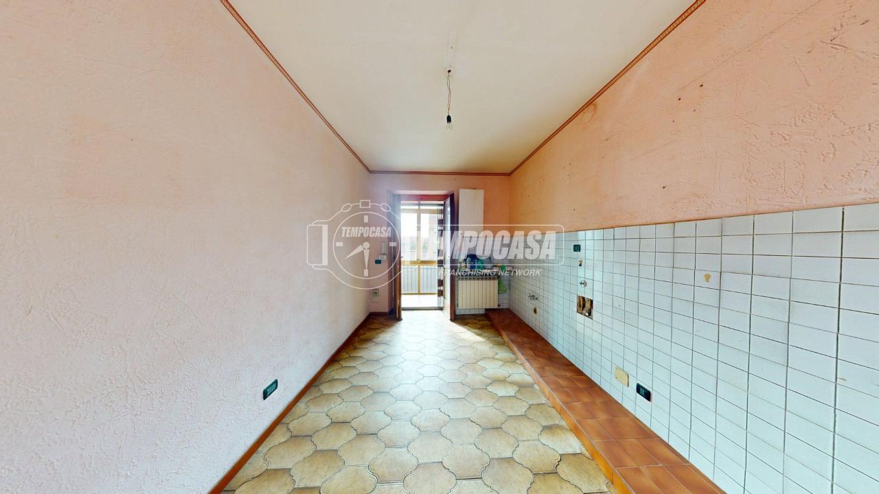 appartamento in vendita a Torino in zona Rebaudengo