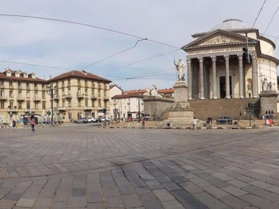 negozio in vendita a Torino in zona Gran Madre