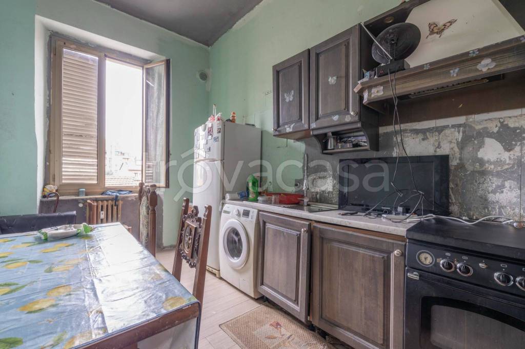 appartamento in vendita a Torino in zona Lucento