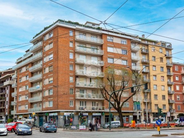 appartamento in vendita a Torino in zona Pozzo Strada