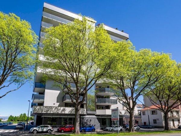 appartamento in vendita a Torino in zona Parella