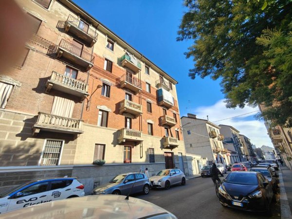 appartamento in vendita a Torino in zona Borgata Vittoria