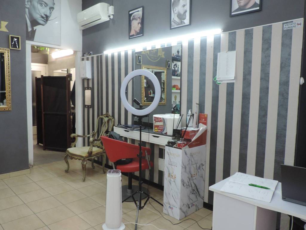 appartamento in vendita a Torino in zona Parella