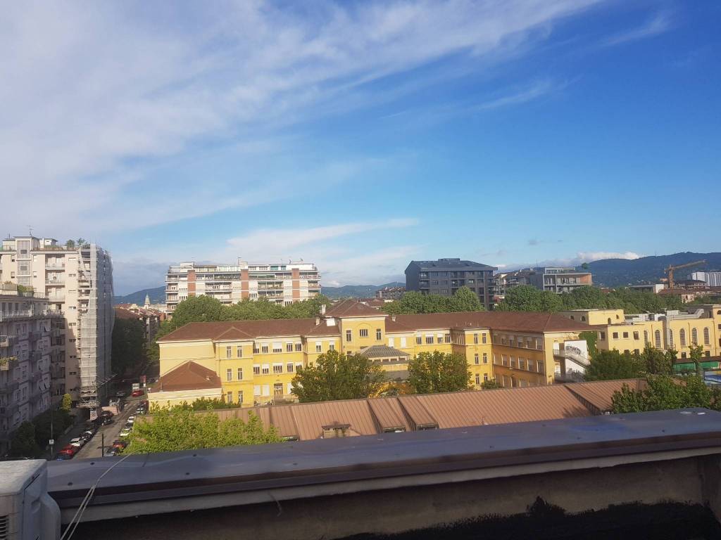 appartamento in vendita a Torino in zona Campidoglio