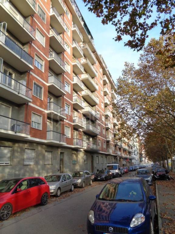 appartamento in vendita a Torino in zona Madonna di Campagna
