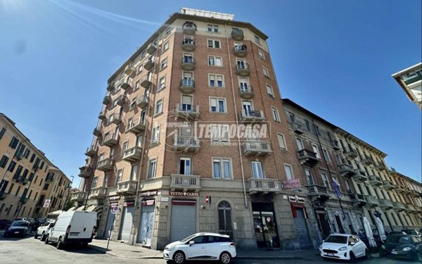 appartamento in vendita a Torino in zona Cenisia