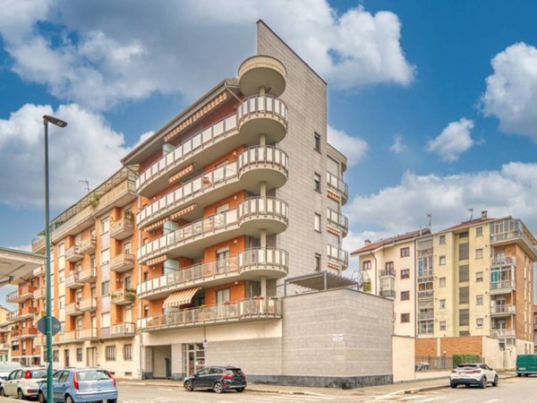 appartamento in vendita a Torino in zona Parella