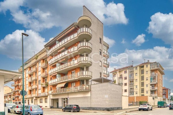 appartamento in vendita a Torino in zona Parella