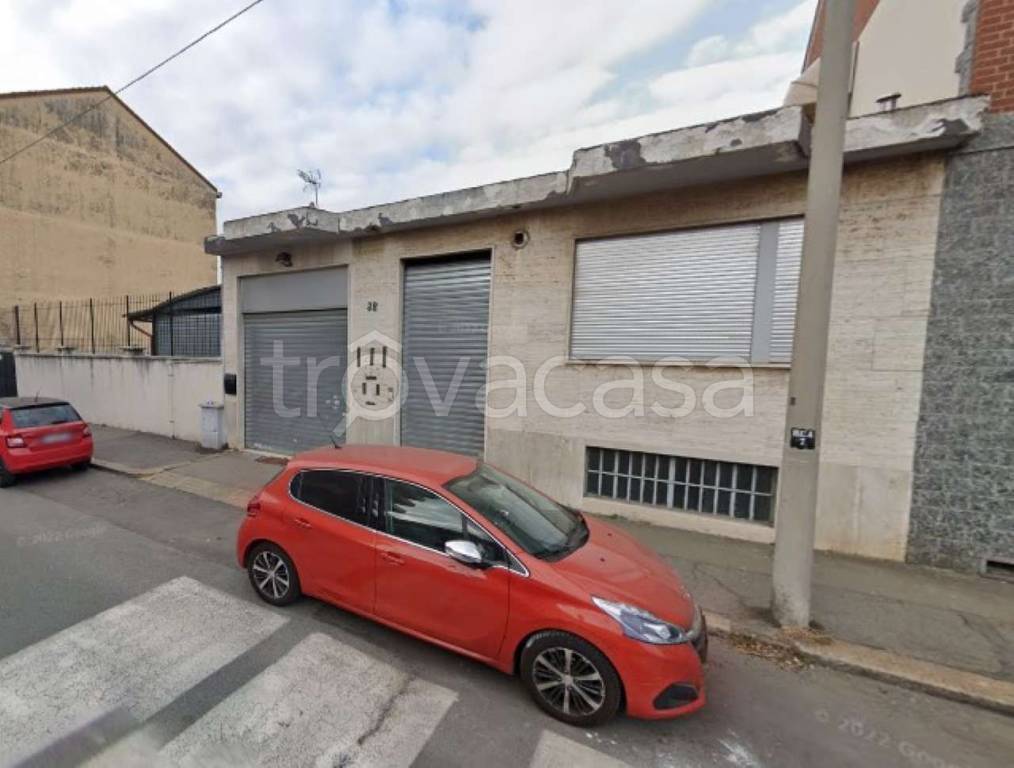 negozio in vendita a Torino in zona Pozzo Strada