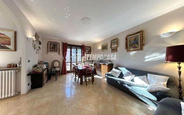 casa indipendente in vendita a Torino in zona Pozzo Strada
