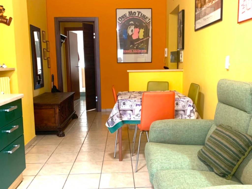 appartamento in vendita a Torino in zona Santa Rita