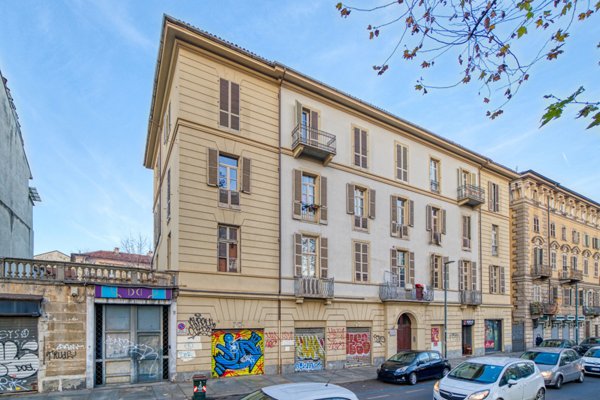 appartamento in vendita a Torino in zona Borgata Vittoria
